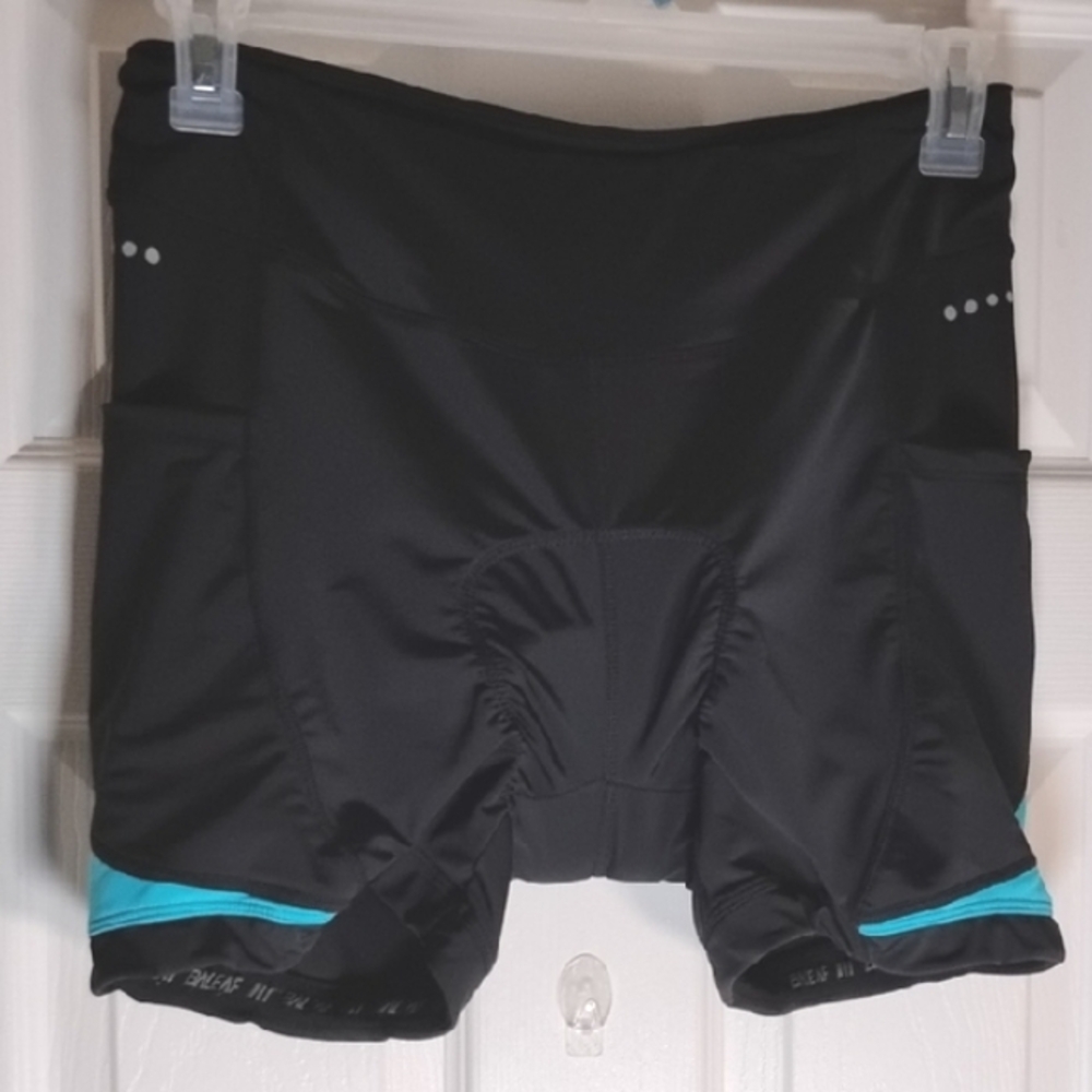 BAYLEAF Women's Padded Cycling Shorts